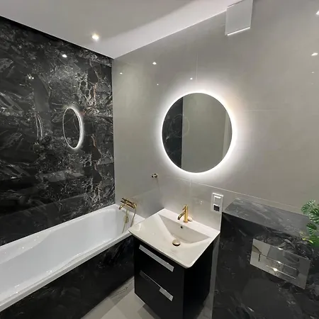 Apartament New Next To Warsaw Marki (Wolomin)