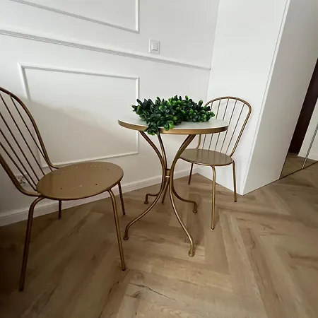 Apartament New Next To Warsaw Marki (Wolomin)
